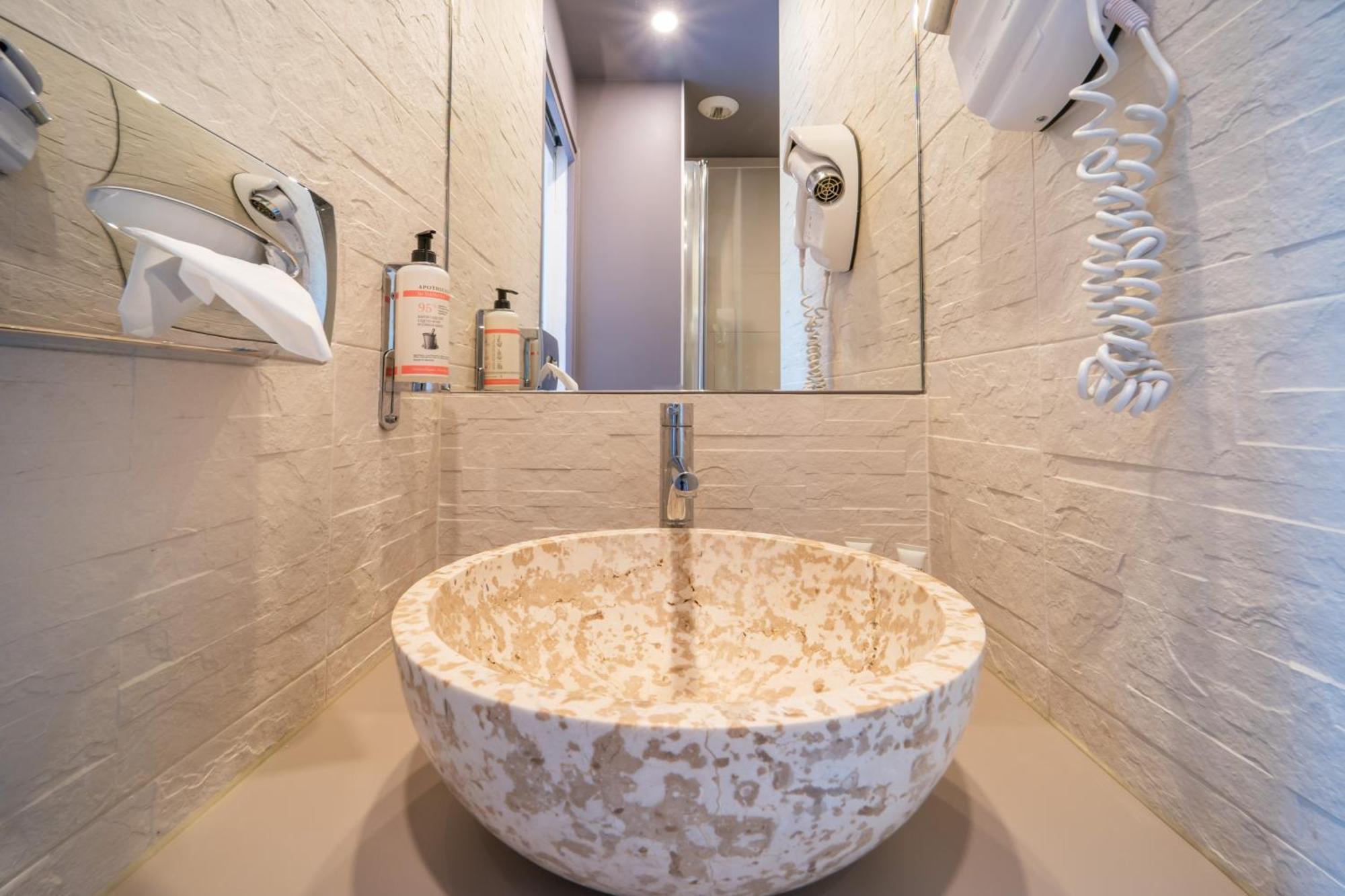 La Finca Hotel & Spa Paris Bagian luar foto