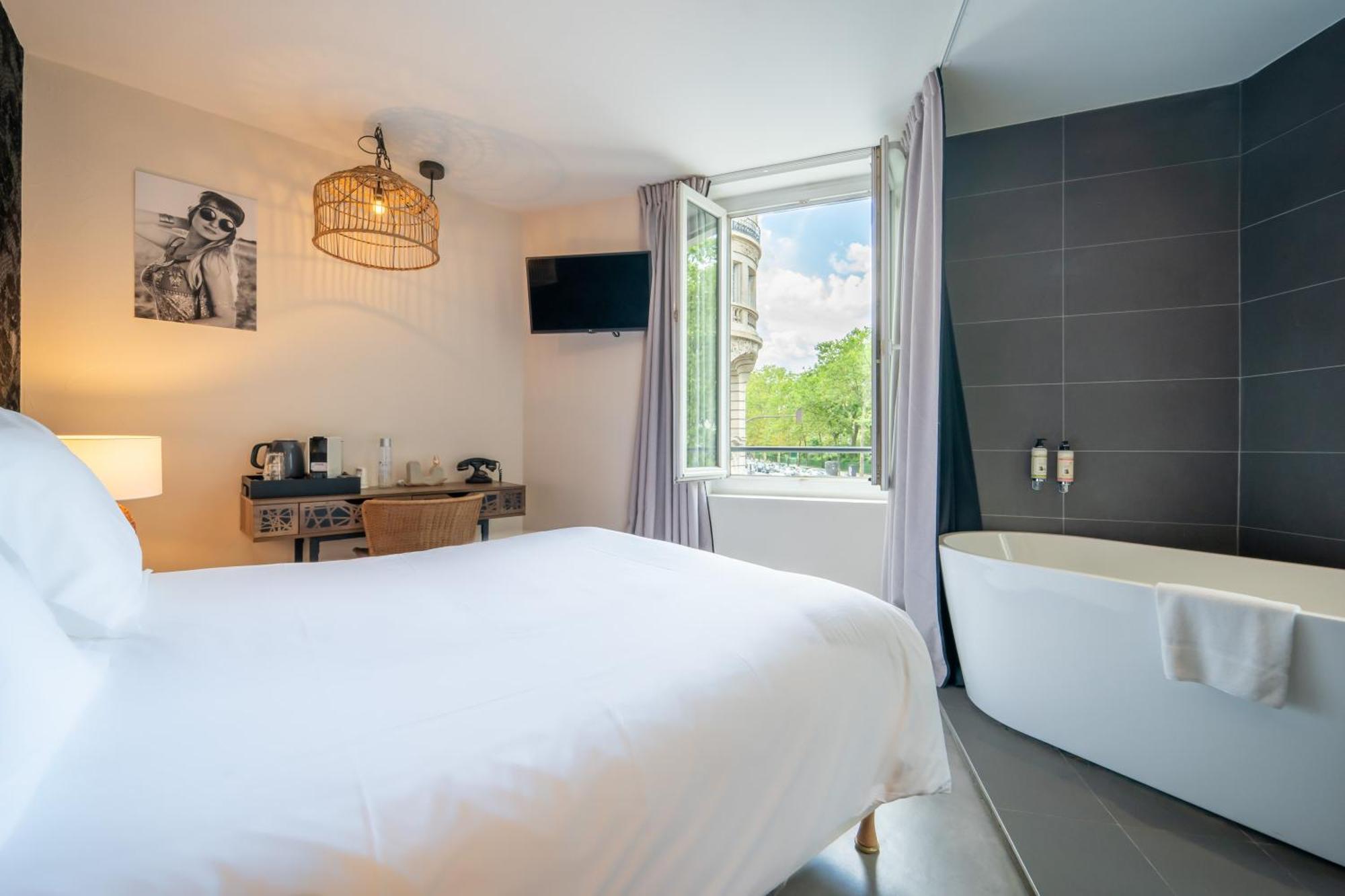 La Finca Hotel & Spa Paris Bagian luar foto